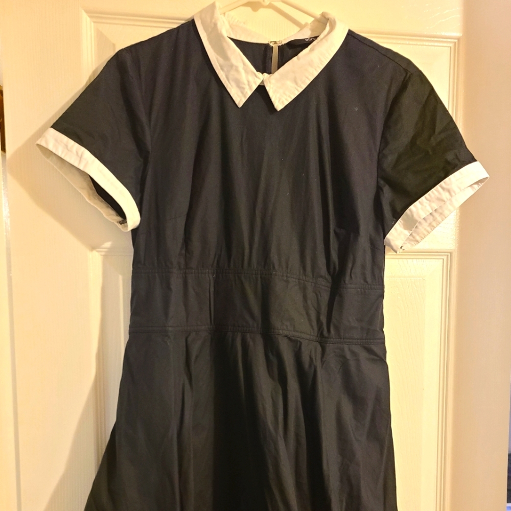 Eshakti Size 14 (L) 'Wednesday Addams' vibe Peter Pan Collar Dress